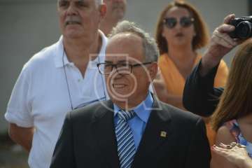 Descubrimiento de la placa de la calle que lleva el nombre de Sebastián Grisaleña (Foto TA)